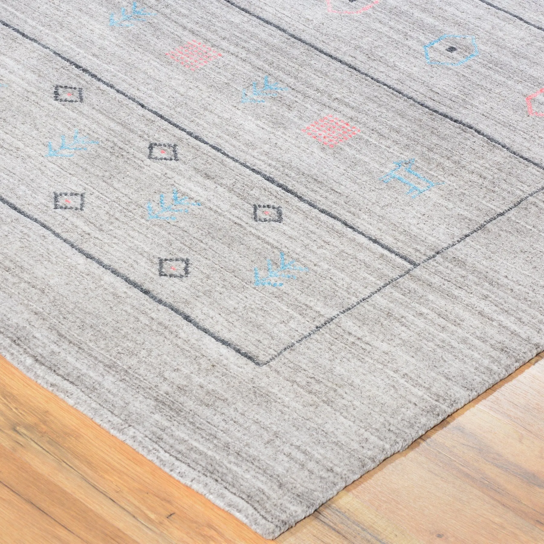 Hand-Loomed Bamboo Silk Modern Contemporary Gabbeh Rug (Size 5.3 X 7.0) Brral-762