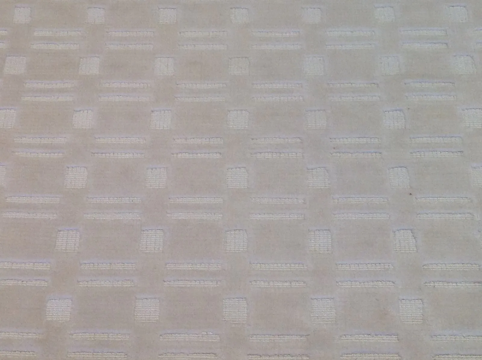 Hand-Loomed Fine Bamboo Slik Wool Rug (Size 2.1 X 3.0) Brral-2055