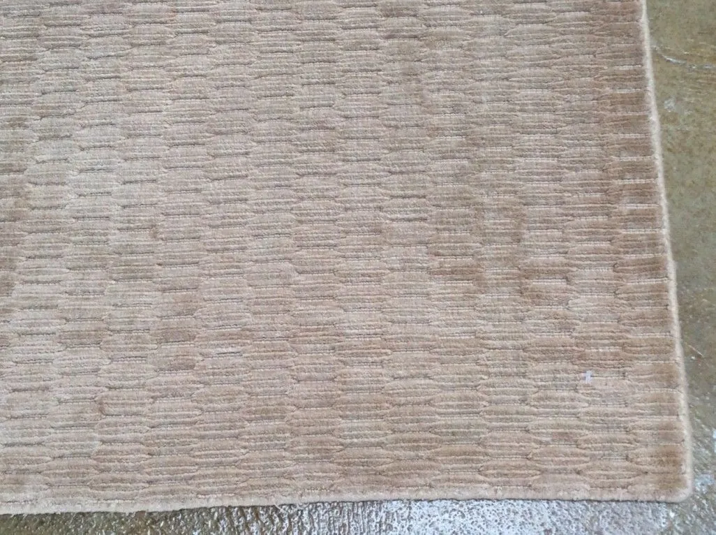 Hand-Loomed Modern Gabbeh Design Bamboo Silk Rug (Size 2.1 X 3.0) Brrsf-1710