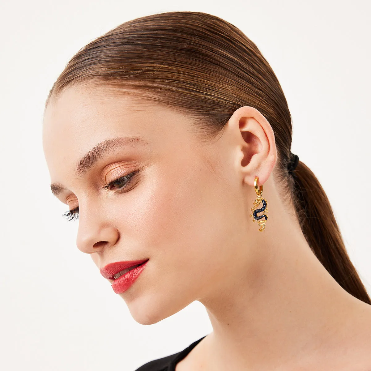 MINI DRAGON HOOP PIERCING
