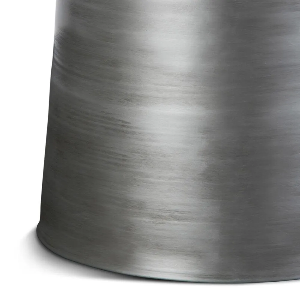 Toby Metal Table