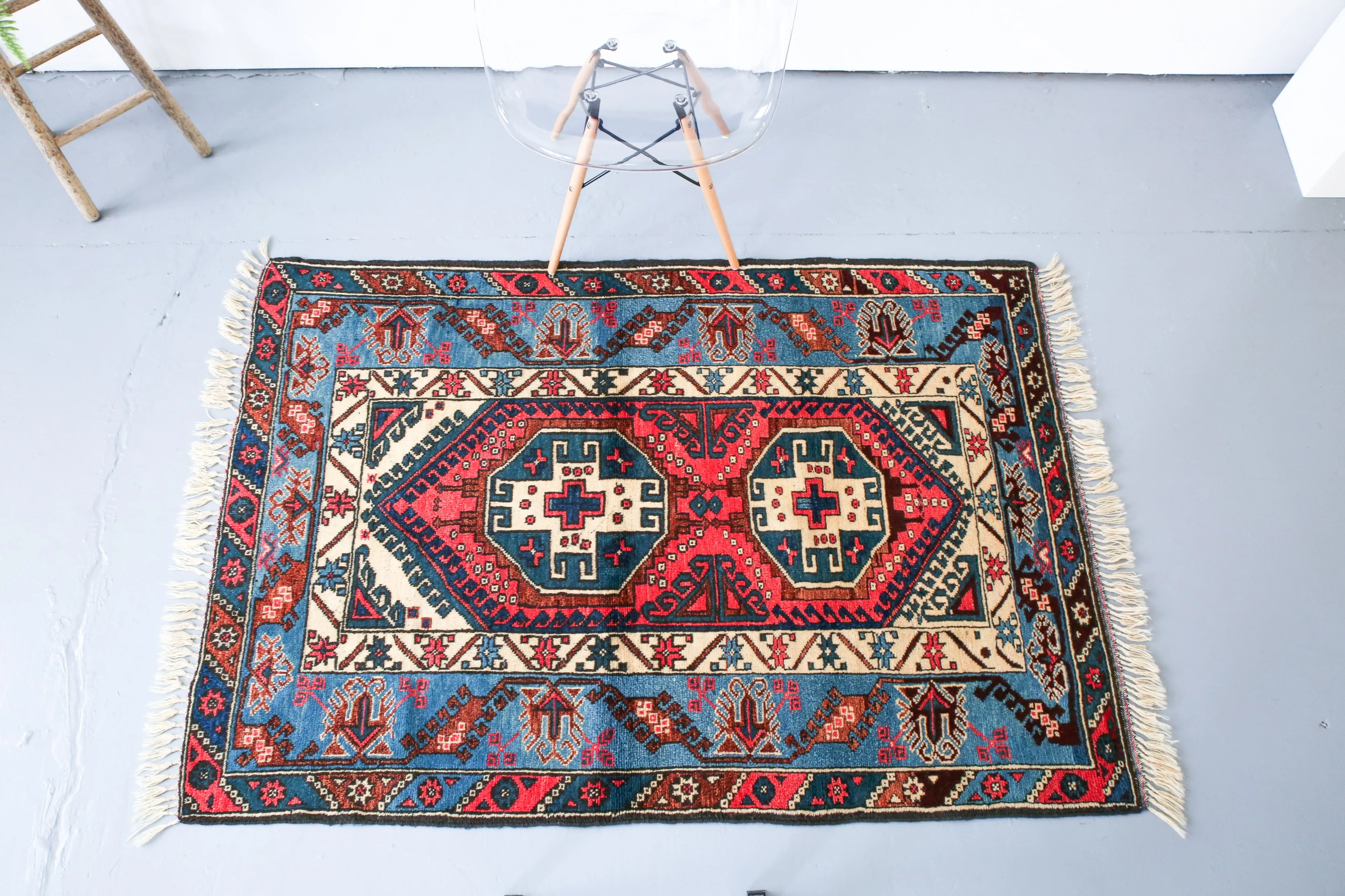 Vintage Antalya dosemealti Rug 4ftx6ft