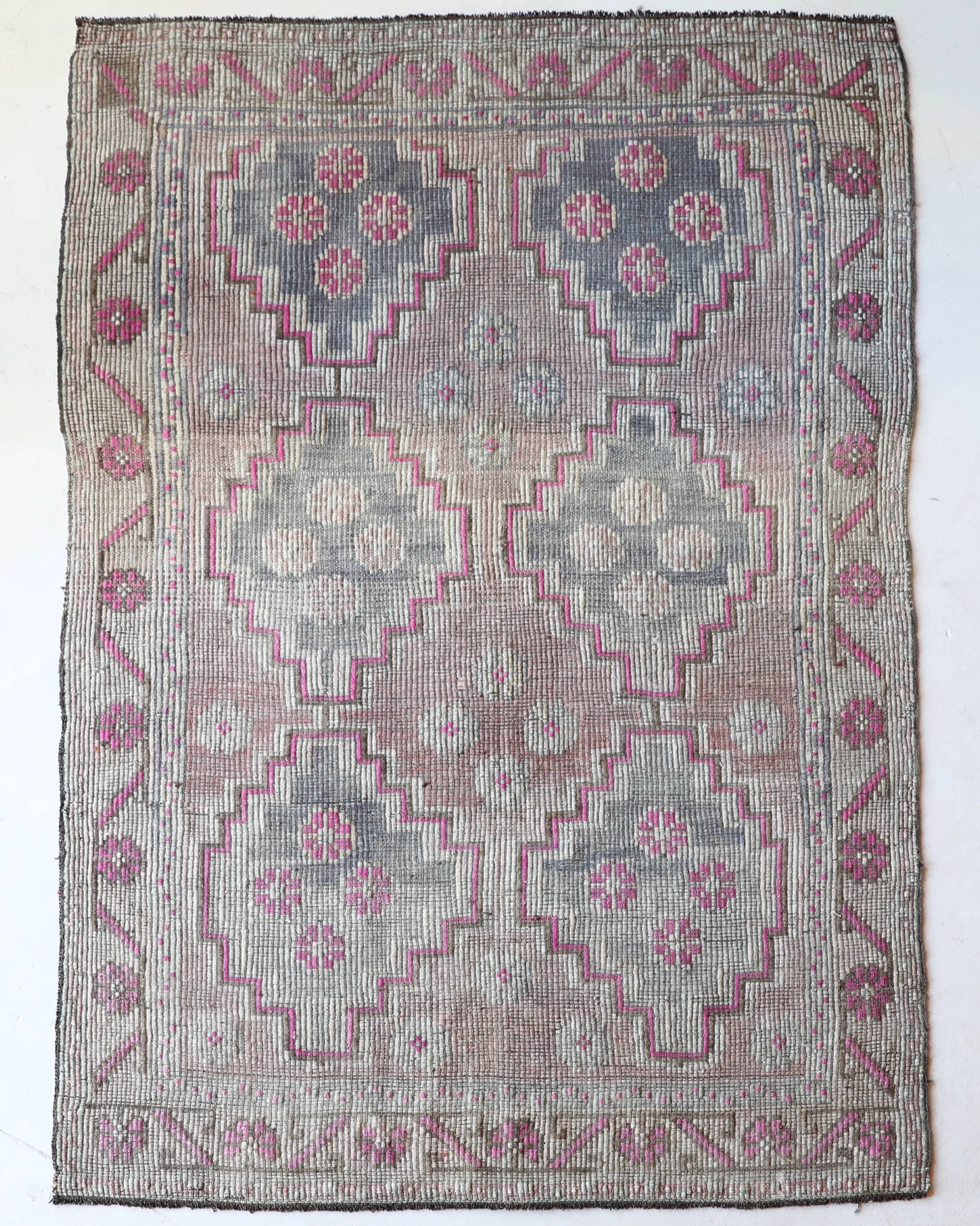 Vintage Mersin Mut Cicim Kilim Rug 5'5"x8'10"