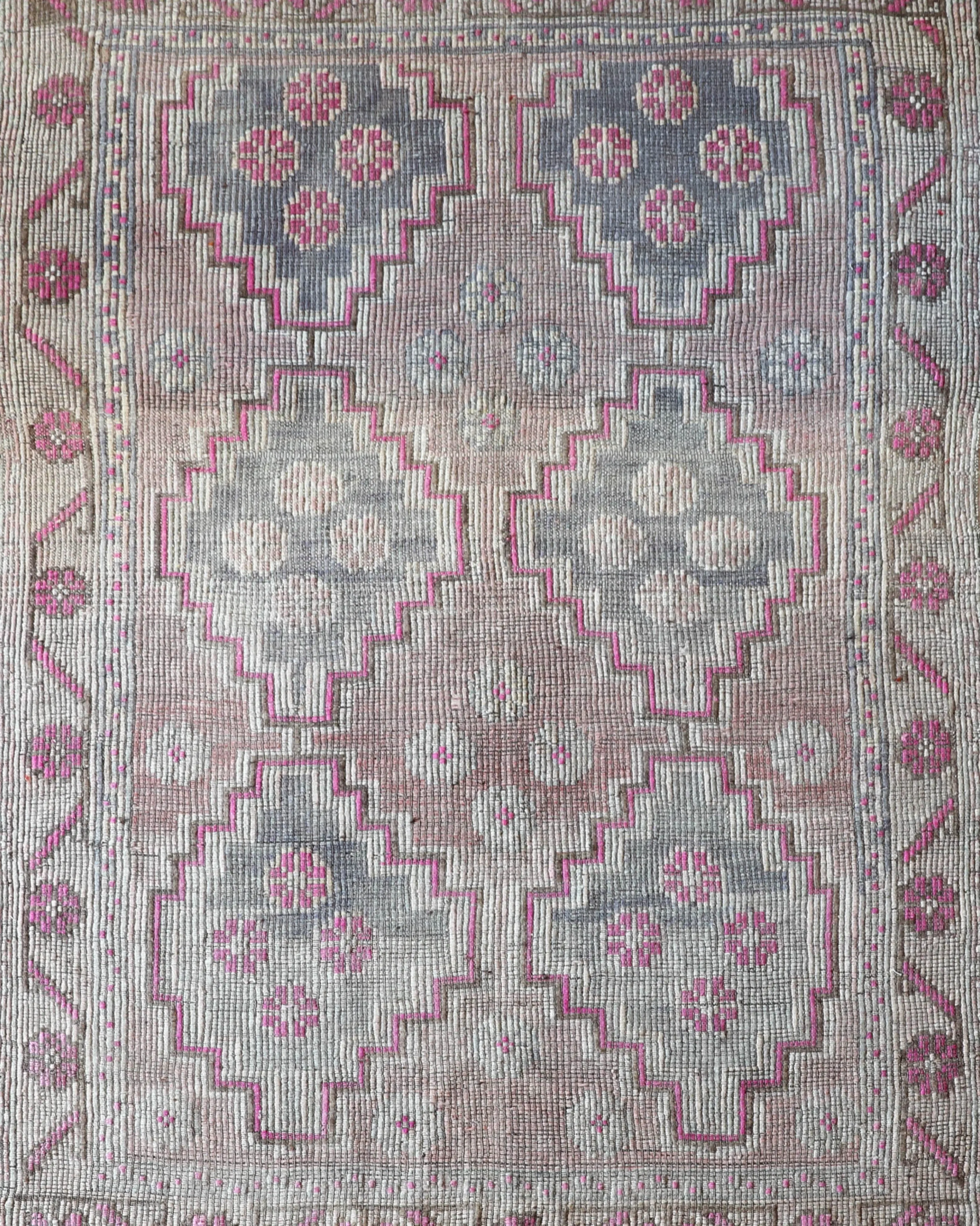Vintage Mersin Mut Cicim Kilim Rug 5'5"x8'10"