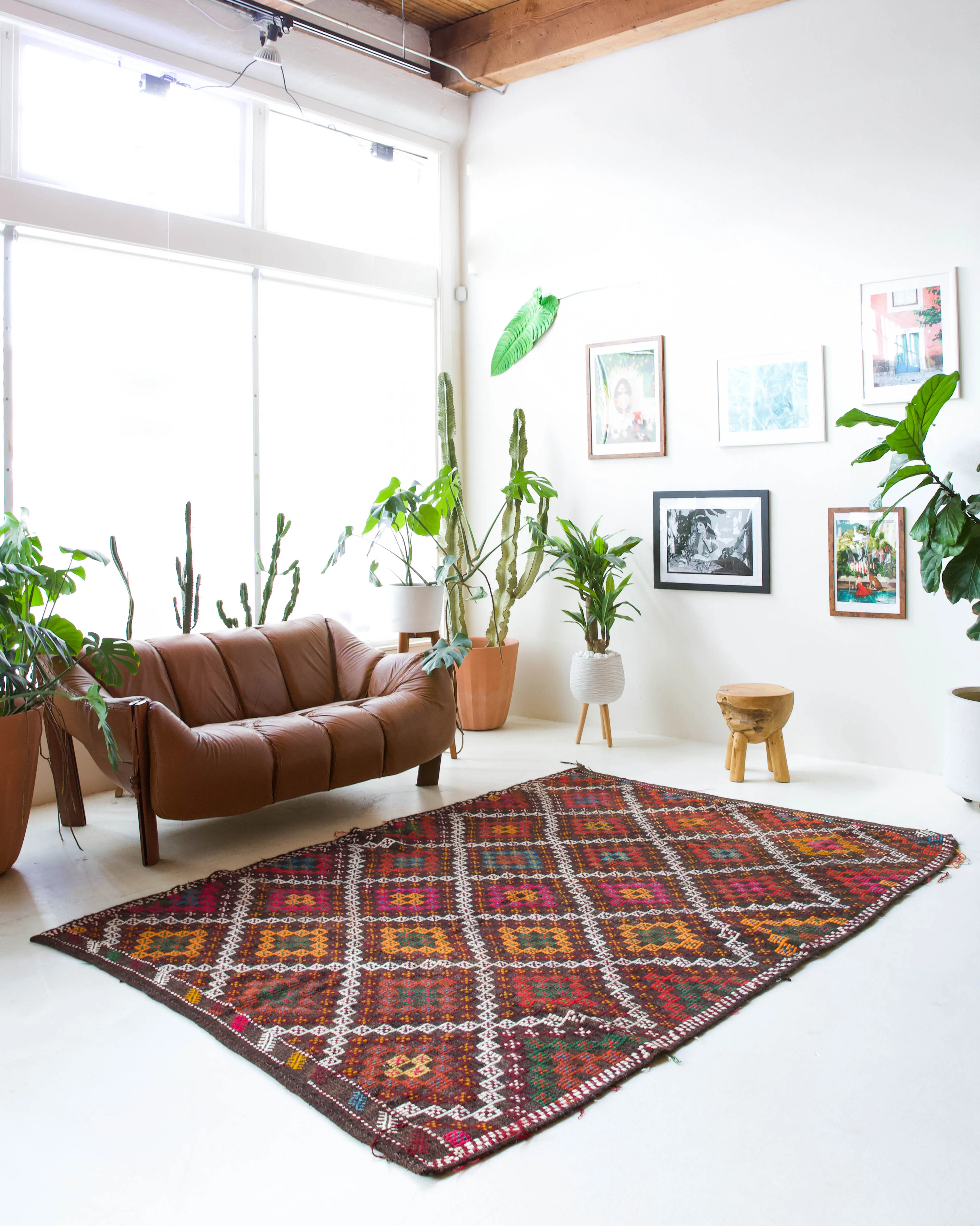 Vintage Taurus Yoruk Cicim Kilim Rug 6'2"x8'10"